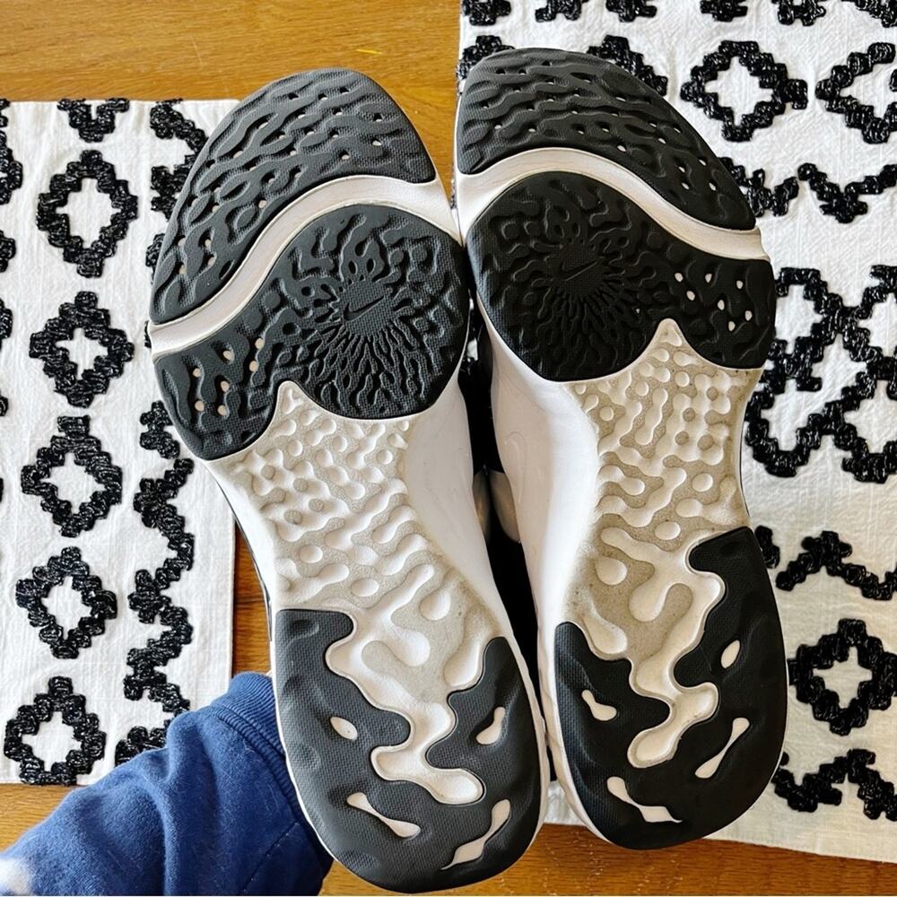 Nike black Renew In-Season TR 12 Premium womens training shoes sneakers size 10 - Picture 9 of 9